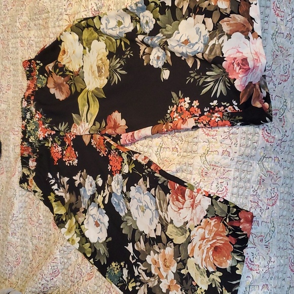 United Colours of Benetton - Picture 2 of 4